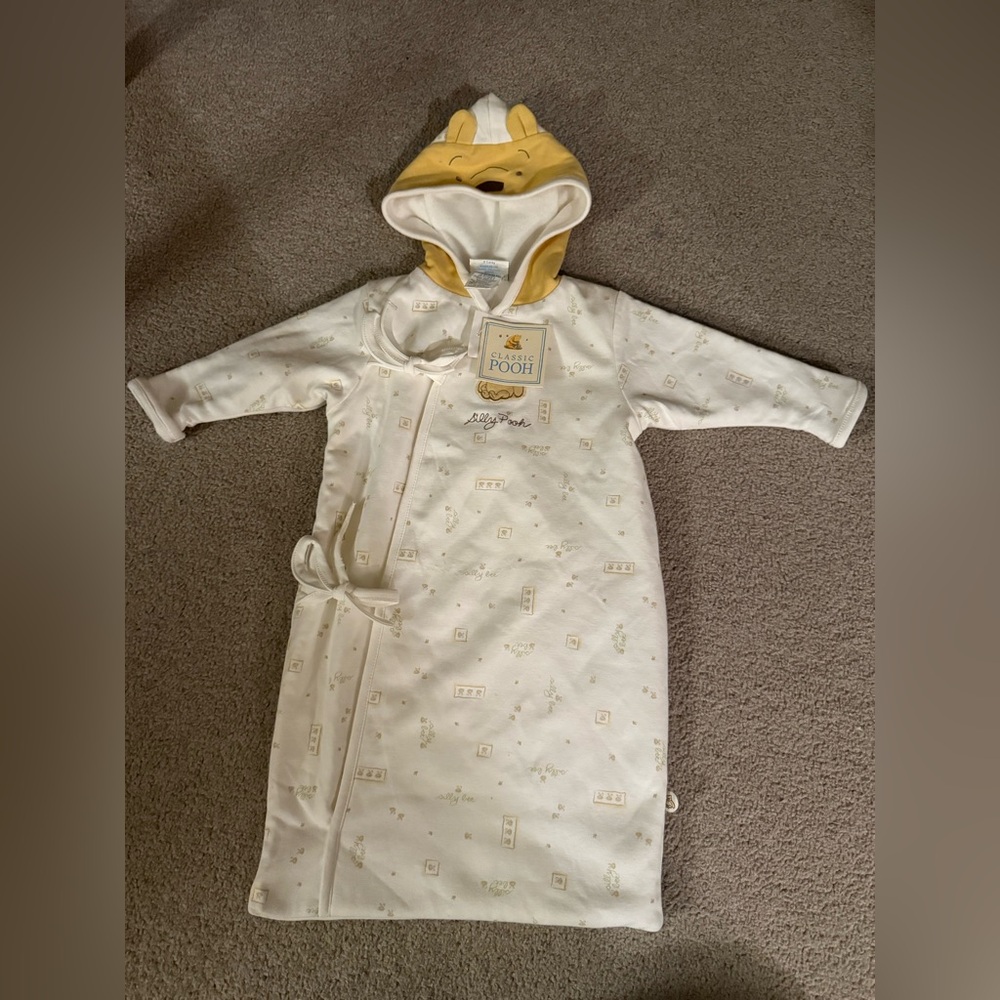 Classic Pooh 0-6 month sleep sack